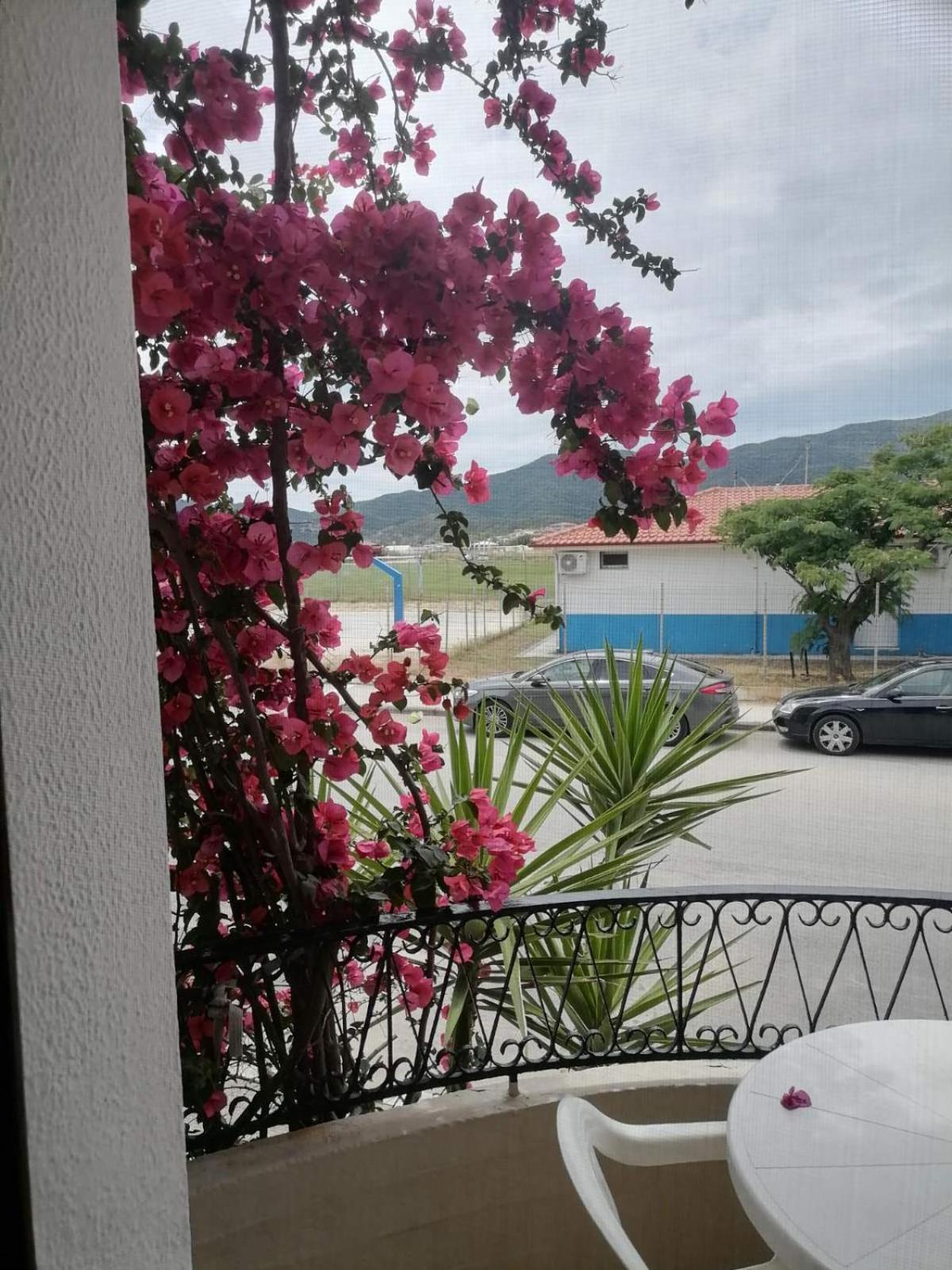 Villa Virozi سارتي الغرفة الصورة